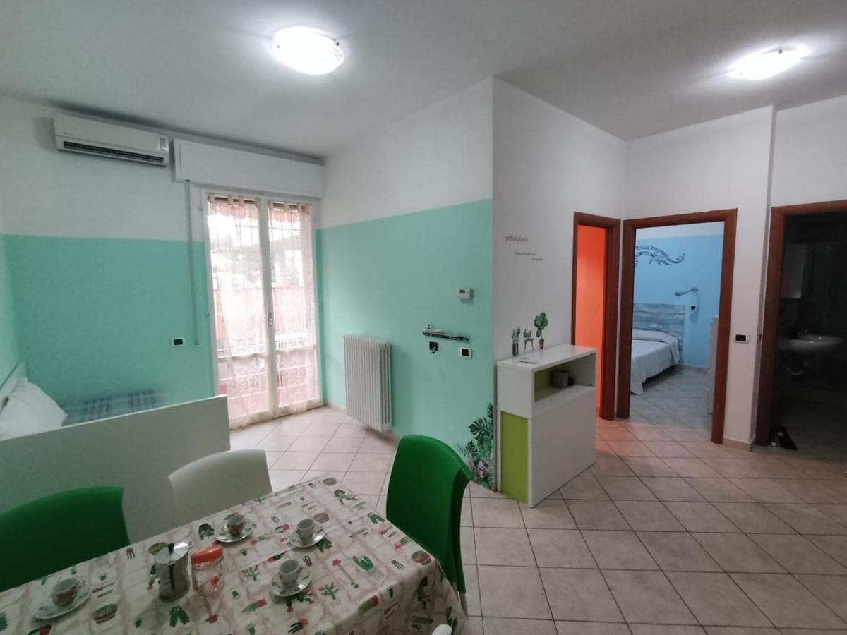 Residence Blu Marine Rimini Bagian luar foto