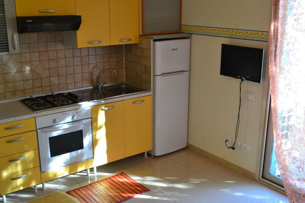 Residence Blu Marine Rimini Bagian luar foto
