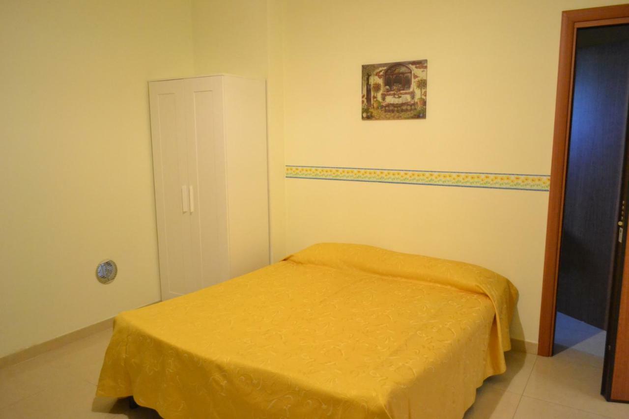 Residence Blu Marine Rimini Bagian luar foto